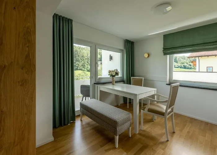 Siegsdorf Suiten 아파트